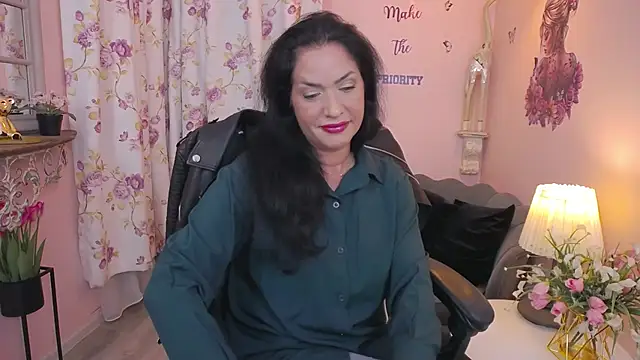 MyLovOne online show from October 2025 02:56:02 PM