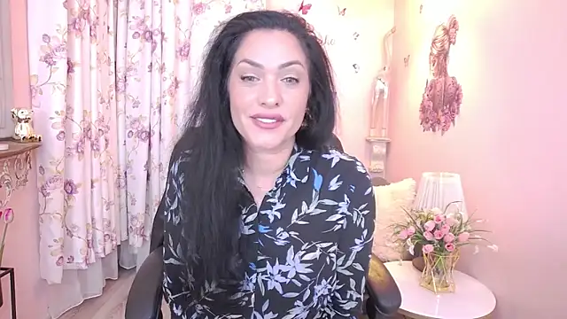 Snapshot of MyLovOne chatting on March 2026 10:49:02 AM MyLovOne online show from March 2026 10:49:02 AM