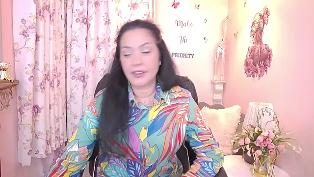 Snapshot of MyLovOne chatting on April 2026 08:53:02 AM MyLovOne online show from April 2026 08:53:02 AM
