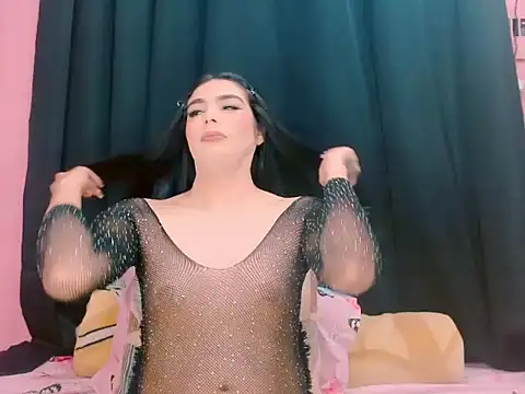 Snapshot of _crystal23_ chatting on November 2025 03:59:02 AM crystal23 online show from November 2025 03:59:02 AM