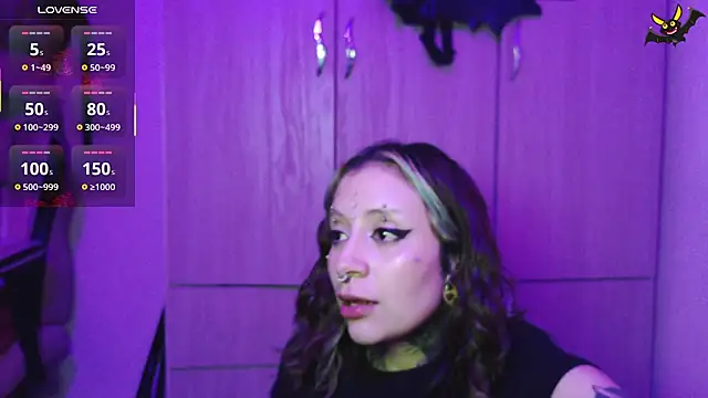 vainilla doll online show from April 2026 02:33:01 AM