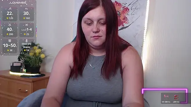 Snapshot of Alisawoods_ chatting on June 2026 12:26:02 PM Alisawoods online show from June 2026 12:26:02 PM