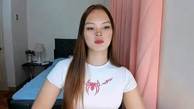 Snapshot of ameliamaureen chatting on December 2025 02:55:01 PM ameliamaureen online show from December 2025 02:55:01 PM