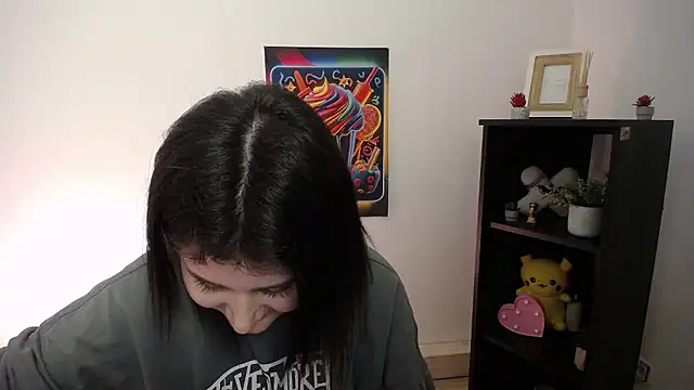 Snapshot of Katrin_kiss_ chatting on October 2025 12:58:01 PM Katrin kiss online show from October 2025 12:58:01 PM