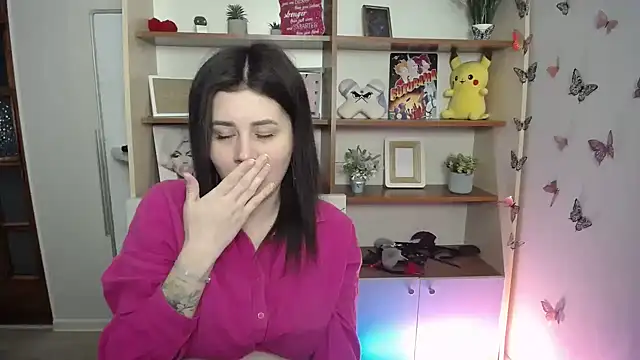 Katrin kiss  online show from April 2026 12:07:01 PM