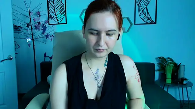 Snapshot of RubyHolmess chatting on September 2025 06:09:02 PM RubyHolmess online show from September 2025 06:09:02 PM