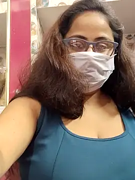 nisha 1110 online show from December 2025 02:01:02 PM