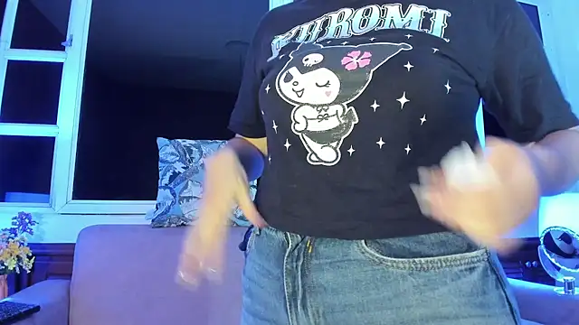 Snapshot of harimoon1 chatting on October 2025 12:24:02 AM harimoon1 online show from October 2025 12:24:02 AM