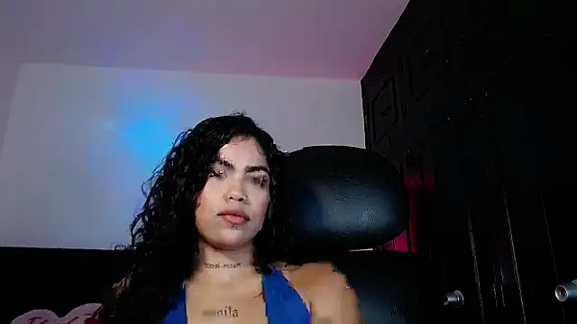 Snapshot of violetwitch05 chatting on September 2025 04:35:02 AM violetwitch05 online show from September 2025 04:35:02 AM