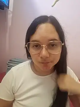 Snapshot of Nicollevega888 chatting on November 2025 01:05:01 AM Nicollevega888 online show from November 2025 01:05:01 AM