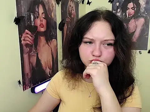 Snapshot of LadyAlice_ chatting on September 2025 06:13:01 AM LadyAlice online show from September 2025 06:13:01 AM