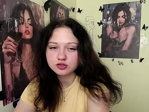 Snapshot of LadyAlice_ chatting on September 2025 06:02:02 AM LadyAlice online show from September 2025 06:02:02 AM