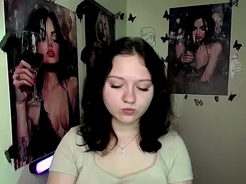 Snapshot of LadyAlice_ chatting on September 2025 06:06:02 AM LadyAlice online show from September 2025 06:06:02 AM