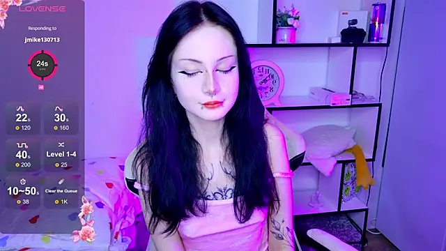 MiaScarlettt online show from November 2025 07:35:01 PM