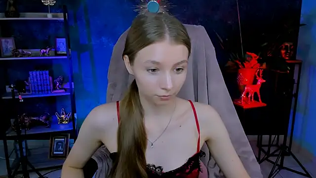 JulieDaniel online show from July 2026 04:07:02 AM