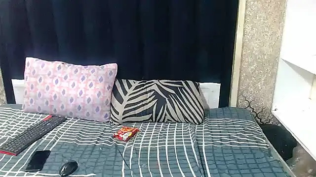 SexyChantyBabe25 online show from July 2026 02:27:01 AM