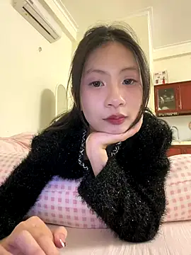 Snapshot of Lil-Gi chatting on November 2025 06:07:02 PM Lil-Gi online show from November 2025 06:07:02 PM