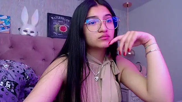 laurenelove online show from November 2025 02:54:02 AM