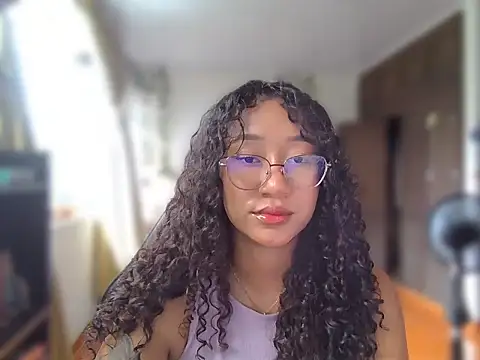 Snapshot of clitia_xx chatting on June 2026 08:22:02 PM clitia xx online show from June 2026 08:22:02 PM
