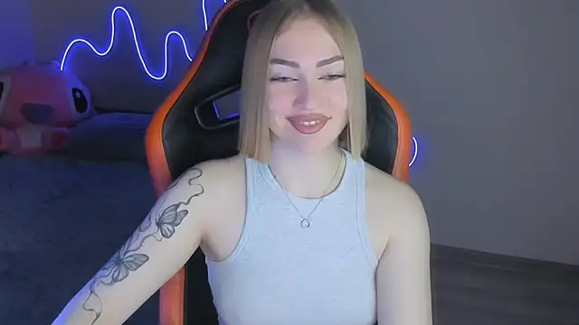 LaraKrein lk online show from November 2025 02:31:02 PM