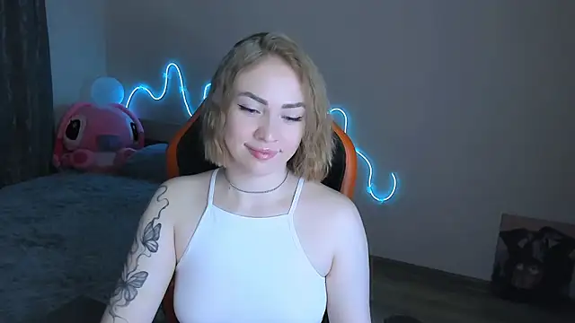 LaraKrein lk online show from March 2026 04:34:01 PM