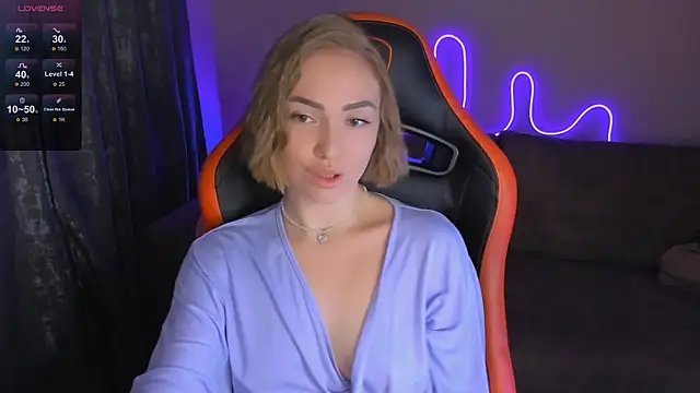 LaraKrein lk online show from June 2026 07:03:02 PM