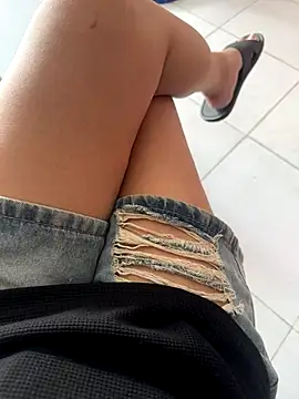 Snapshot of sharon-Hanna chatting on November 2025 01:26:02 AM sharon-Hanna online show from November 2025 01:26:02 AM