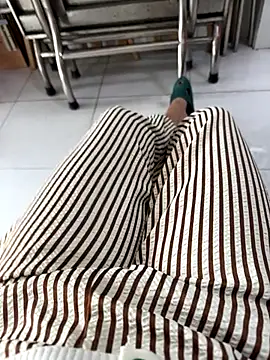 Snapshot of sharon-Hanna chatting on December 2025 01:13:01 AM sharon-Hanna online show from December 2025 01:13:01 AM