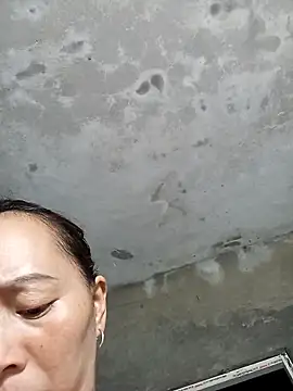 Bianly online show from October 2025 11:32:02 AM