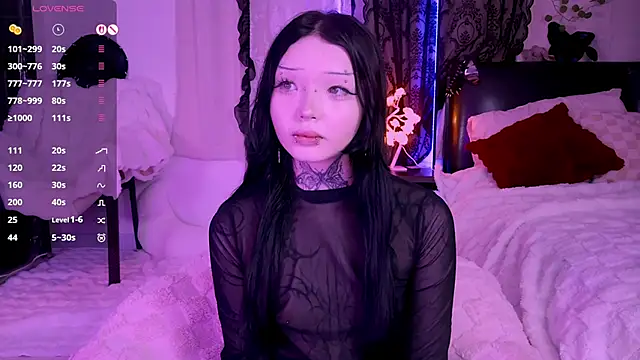 Lein Bone online show from November 2025 12:24:02 AM