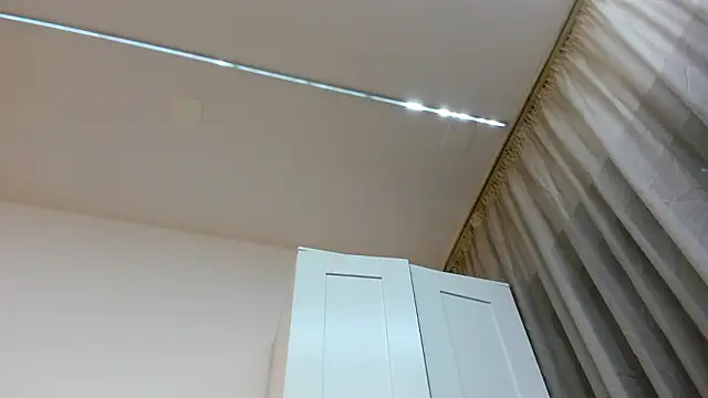 Anyssia online show from March 2026 08:37:01 PM