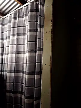 ShawnandDani7074 online show from January 2026 06:46:02 PM