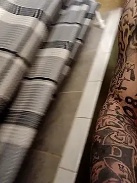 ShawnandDani7074 online show from March 2026 12:12:01 AM