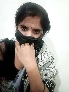 Snapshot of JUHI999 chatting on January 2026 04:56:02 PM JUHI999 online show from January 2026 04:56:02 PM