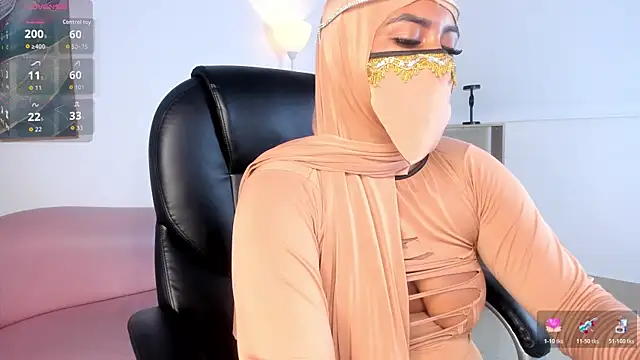 Snapshot of yasmin_elite chatting on October 2025 09:38:02 AM yasmin elite online show from October 2025 09:38:02 AM