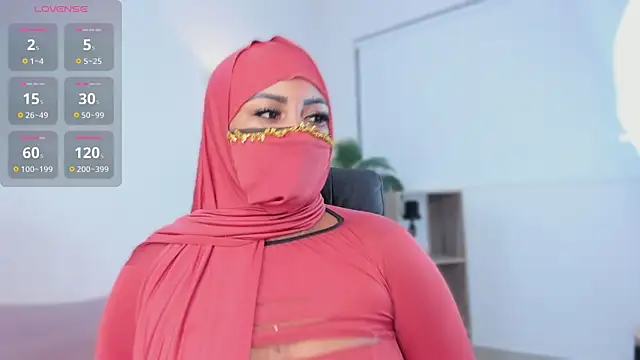 Snapshot of yasmin_elite chatting on November 2025 10:37:02 AM yasmin elite online show from November 2025 10:37:02 AM