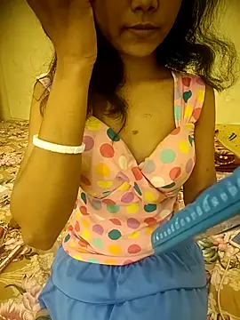 Snaya-baby online show from November 2025 01:42:02 PM