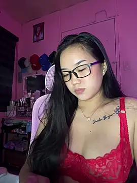 Wynxx online show from March 2026 04:45:02 PM