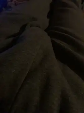 MuzzyFacing online show from February 2026 05:06:02 PM