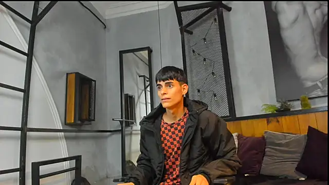 Dani mc1 online show from November 2025 11:36:02 AM