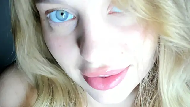 Snapshot of LilyFlamee chatting on November 2025 03:22:01 PM LilyFlamee online show from November 2025 03:22:01 PM