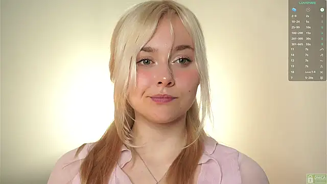 Snapshot of AccaCroyle chatting on November 2025 08:20:01 PM AccaCroyle online show from November 2025 08:20:01 PM