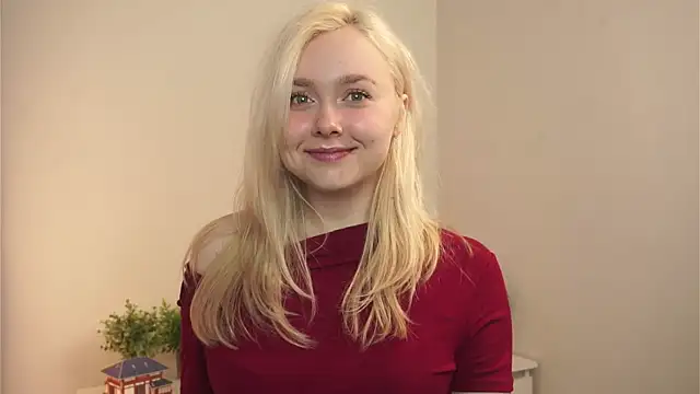 Snapshot of AccaCroyle chatting on November 2025 09:03:01 PM AccaCroyle online show from November 2025 09:03:01 PM