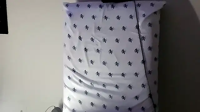 Triggerhappycj100 online show from November 2025 11:40:02 PM