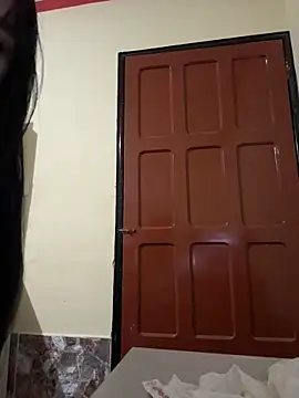 laure torres online show from January 2026 04:28:02 AM