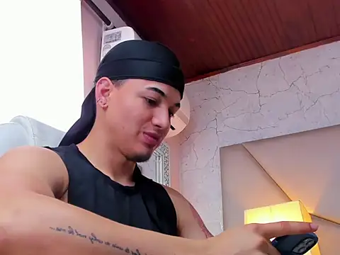 rocoo santos online show from May 2026 06:25:01 PM