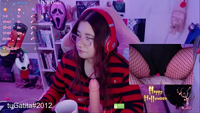 Pink girl0n online show from November 2025 09:28:01 PM