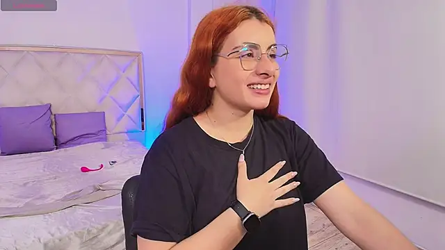 Naomy tay1 online show from October 2025 03:07:01 AM