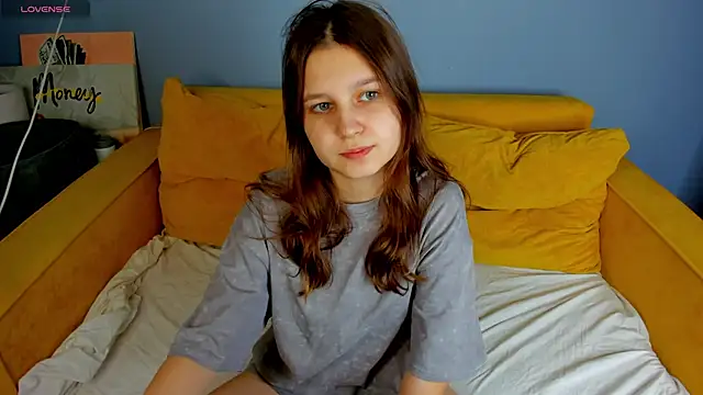 Elle Ellise online show from May 2026 06:09:02 AM