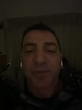 BULLBSX online show from April 2026 10:07:02 PM